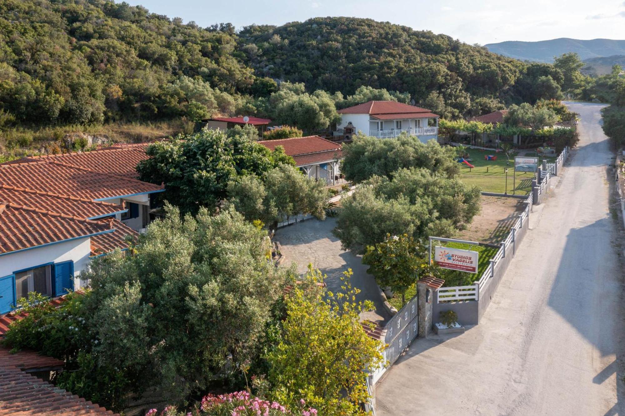 Studios Vagelis Kalamítsion Exteriör bild